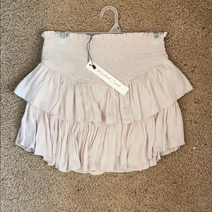 Cream skort